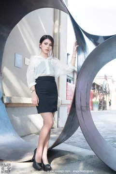 [SSA丝社]超清写真 NO.021 混血镁钕 芷沫 浪漫咖啡色丝袜街拍 [99P/1.26GB] - 4