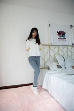 勿恋传媒 NO.711 猫耳-奔跑的海[155P/1V/4.12GB] - 2