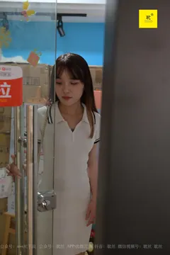 [IESS异思趣向] 耽丝 第N种幻想之《两位插班生的画室风波》① 婉萍 [78P/175MB] - 2