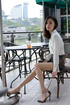 [IESS异思趣向] 耽丝 210714 小六白衣肉丝的优雅 [90P/112MB] - 4