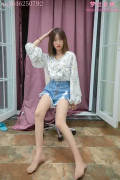 [MSLASS梦丝女神]2021.06.08 超美脚丫 凌凌 [59+1P/440MB] - 2