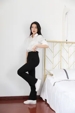 勿恋传媒 NO.801 小茶-心如朝夕[135P/1V/3.16GB] - 3