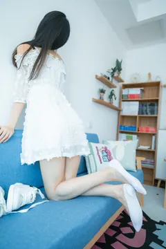 勿恋传媒 NO.827 猫耳-白色恋爱花[140P/1V/4.81GB] - 3