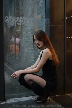 [IESS异思趣向] 耽丝 1013 婉苹的黑色长裙 [91P/84MB] - 2