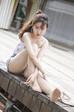 [SiHua思话]SJ043 露露 丝蜜天台 [49P/64.7MB] - 3