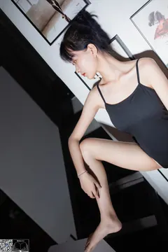 [GALLI嘉丽]舞蹈生日记 027 – 苗苗 [30P/211MB] - 2
