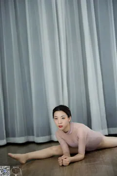 [GALLI嘉丽]舞蹈生日记 058 – 子琪解解 [44P/246MB] - 4