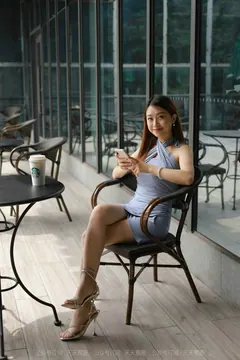 [IESS异思趣向] 2021.09.11 丝享家915：小婕《咖啡店邂逅网紅镁钕》[85P/177MB] - 4