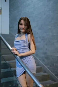 [IESS异思趣向] 2021.09.13 丝享家917：婉苹《楼梯间的蓝衣镁钕》[69P/114MB] - 2
