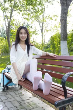 勿恋传媒 NO.914 菜菜-夜之微醺[155P/1V/4.72GB] - 1