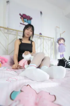 勿恋传媒 NO.916 elise-光阴一瞬[150P/1V/3.50GB] - 1