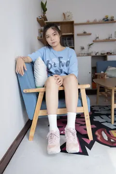 勿恋传媒 NO.933 漾漾-落雨似花[154P/1V/4.81GB] - 4