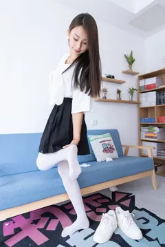 勿恋传媒 NO.934 岚岚-心情驿站[139P/1V/6.88GB] - 2