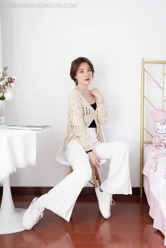 勿恋传媒 NO.966 七七-青山雨后[153P/1V/4.24GB] - 4