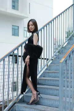 [IESS异思趣向] 耽丝 211208 南国 旗袍佳人小六 [84P/98MB]