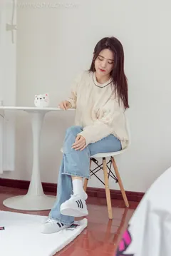 勿恋传媒 NO.972 然然-花的声音[139P/1V/4.38GB] - 4