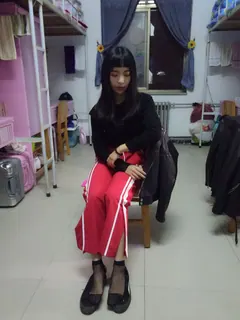 XUE妹校园寝室短丝系列002期 张梦想 [104P/201MB] - 1