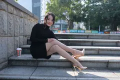 [IESS异思趣向] 耽丝 220109 婉萍的黑色包屯裙 [90P/111MB] - 1