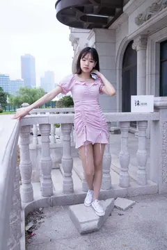 [BoBoSocks袜啵啵]NO.001 小甜豆-帆布鞋、白棉袜、肉丝 [138P/1V/6.23GB]