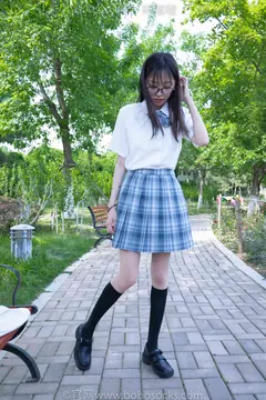 [BoBoSocks袜啵啵]NO.007 稚予-JK至服、皮鞋、黑色中筒棉袜、肉丝 [143P/1V/3.49GB] - 3
