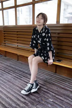 [BoBoSocks袜啵啵]NO.013 小甜豆-匡威帆布鞋、浅灰色短棉袜、肉丝 [132P/1V/8.07GB] - 3