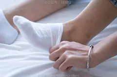[BoBoSocks袜啵啵]NO.024 涵涵-板鞋、白棉袜、裸足 [134P/1V/3.93GB] - 1