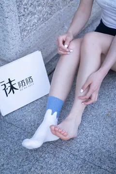 [BoBoSocks袜啵啵]NO.028 小米-运动鞋、白棉袜、裸足 [133P/1V/6.50GB] - 3
