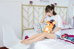 勿恋传媒 NO.1008 月心[145P/1V/3.84GB] - 1