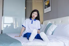 [BoBoSocks袜啵啵]NO.039 小奶熊-校服、vans帆布鞋、短白棉袜、裸足 [154P/1V/7.00GB] - 2