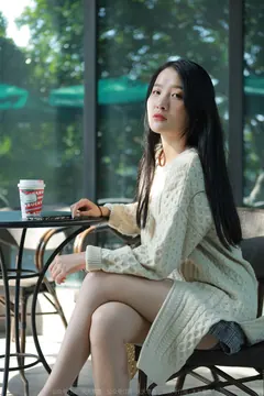 [IESS异思趣向] 2022.01.18 丝享家990：婉萍《白靴公主》[84P/135MB] - 3