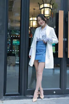 [IESS异思趣向] 耽丝 220311蓝衣女神婉萍 [84P/100MB] - 4