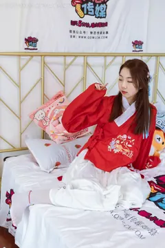 勿恋传媒 NO.1063 心心-红红火火[129P/1V/3.71GB] - 3