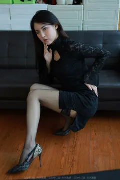 [IESS异思趣向] 耽丝 220325小宝的半筒嘿丝 [73P/86MB] - 4