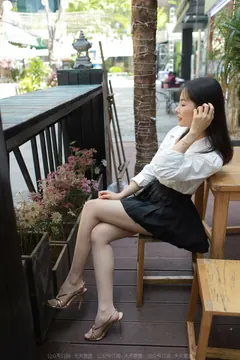 [IESS异思趣向] 耽丝 220329新人报道 小金 [88P/94MB] - 2