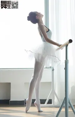 [GALLI嘉丽]舞蹈生日记 -110 阳光芭蕾[47P/292MB] - 2
