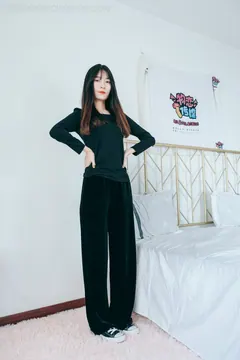 勿恋传媒 NO.1101 猫耳-黑色精灵[184P/1V/4.82GB] - 2