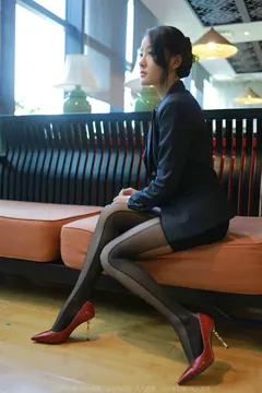 [IESS异思趣向] 2022.04.12 丝享家1057：婉萍《OL嘿丝玉姐》[93P/107MB] - 4