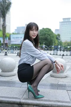[IESS异思趣向] 耽丝 220621团团 春游 [80P/111MB] - 1