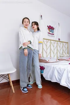 勿恋传媒 NO.1142 菜菜&小敏-双生花[157P/1V/5.45GB] - 4