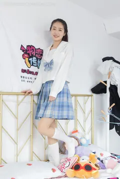 勿恋传媒 NO.1152 菜菜-校园时光[141P/1V/3.53GB] - 2