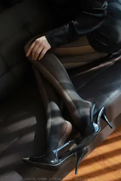 [IESS异思趣向] 耽丝 220713秋秋 优雅午后 [97P/104MB] - 2