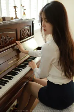 [IESS异思趣向] 耽丝 220724小宝  [83P/100MB] - 2