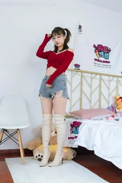 勿恋传媒 NO.1189 月心-清澈的心[170+1P/4.66GB] - 4