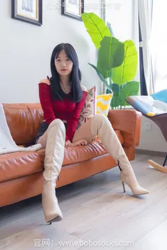 [BoBoSocks袜啵啵]NO.120 小甜豆-高跟长靴、白棉袜、裸足[170P/1V/6.92GB] - 4