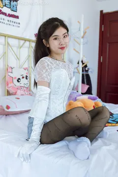 勿恋传媒 NO.1227 米米-迷失森林[159P/1V/4.95GB] - 2