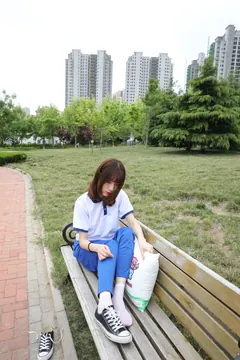勿恋传媒 No.151 猫耳-母校里的校服情结 [232P/1V/4.2G] - 1