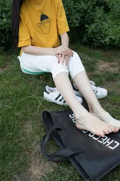 勿恋传媒 No.152 苏镶-公园里的一抹清新 [174P/1V/4.81G] - 4