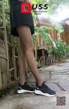 [MussGirl慕丝女郎]NO.082院落一角的黑丝族迹[73P/134MB] - 2