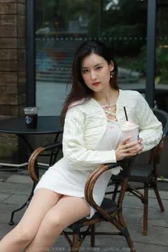 [IESS异思趣向] 2022.05.21 丝享家1094：小宝《白色包屯裙》[87P/142MB] - 3