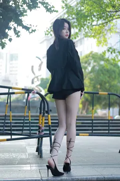 [IESS异思趣向] 2022.05.24 丝享家1097：佳爷《四月特辑》[79P/113MB] - 3